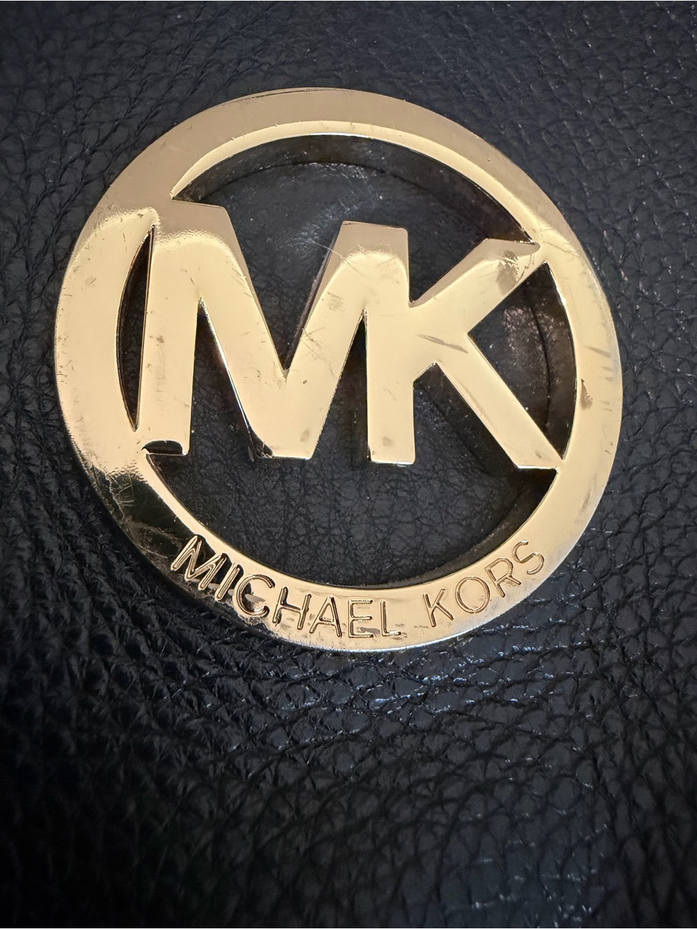 Michael Kors Fulton Black Pebbled Leather Large Shoulder Bag with Gold Hardware - Picture 3 of 6